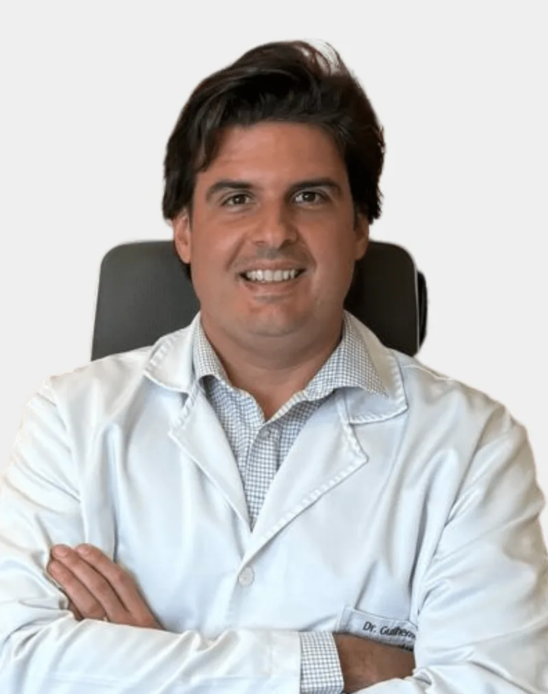 Dr. Guilherme Gontijo, ortopedista especialista em cirurgia da coluna em Belo Horizonte